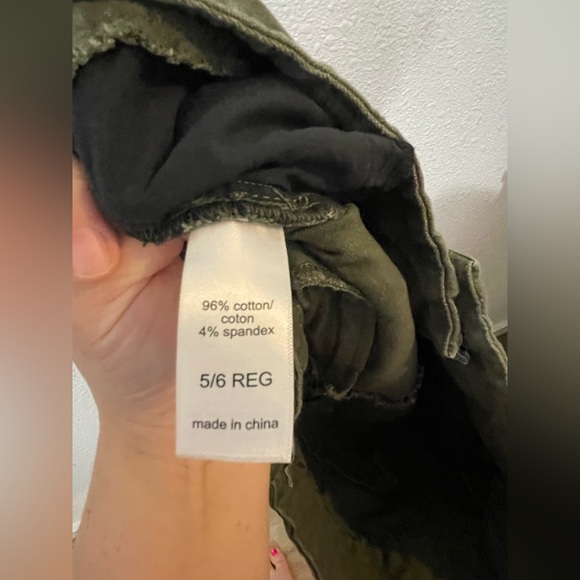 Maurices Womens Pants Cargo Like Green Skinny Leg Jeans Casual Size 5/6 reg - Picture 4 of 5